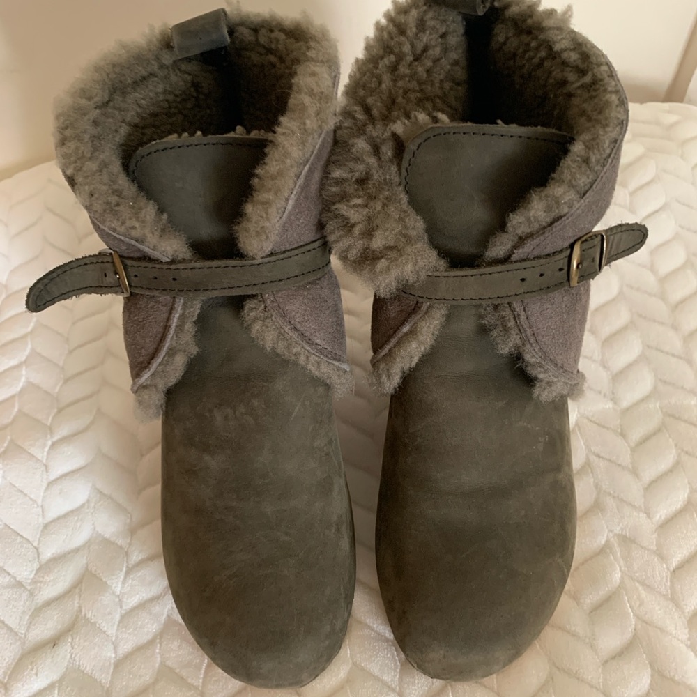 No. 6 Women's Shearing Clog Boots with Buckle [Size 41] - Picture 3 of 7